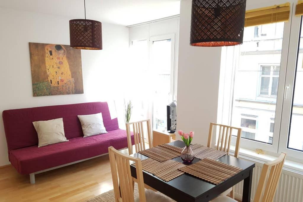 Bright Apartment In Hip & High Quality Neighborhood Виена Екстериор снимка